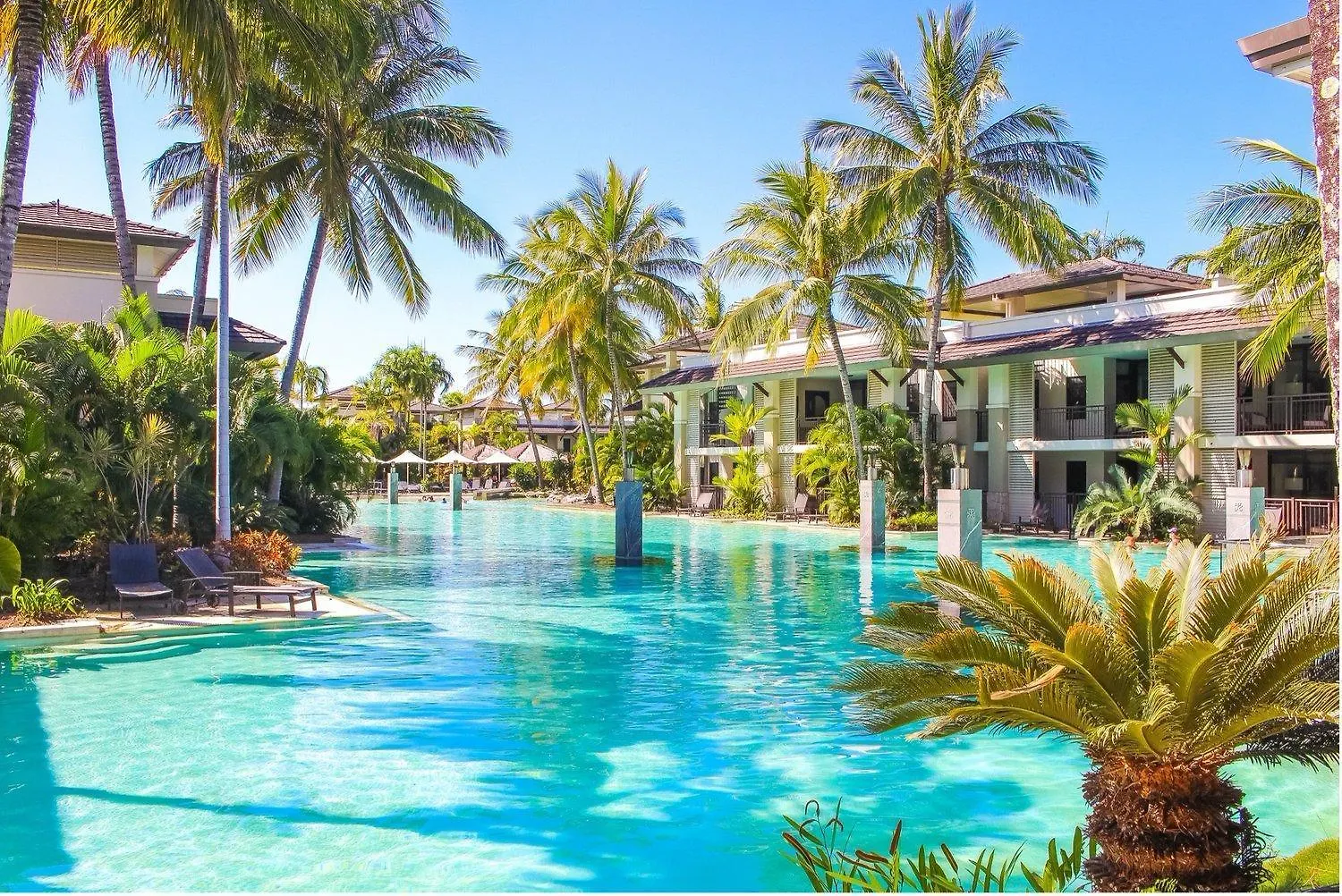 The Posh Penthouse With Stunning Rooftop Oasis, Free Parking And Wifi Port Douglas 0*,